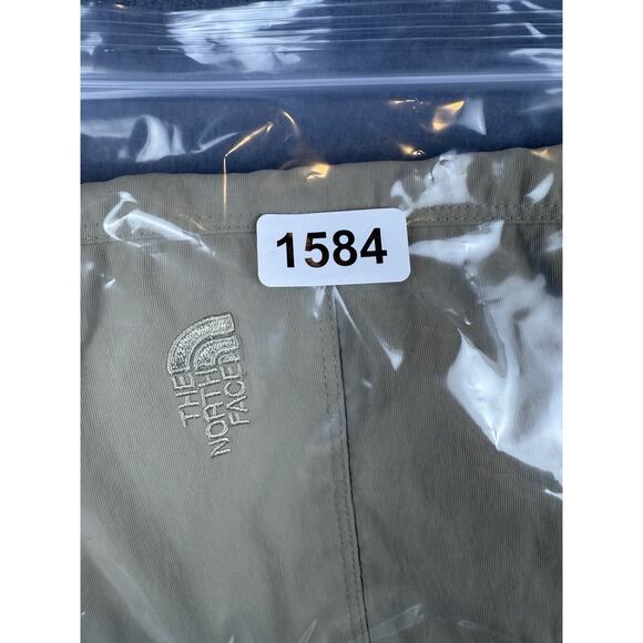 The North Face Shorts Womens L Tan Nylon Cargo Sip Pockets Hiking Outdoor Summer - Picture 7 of 7